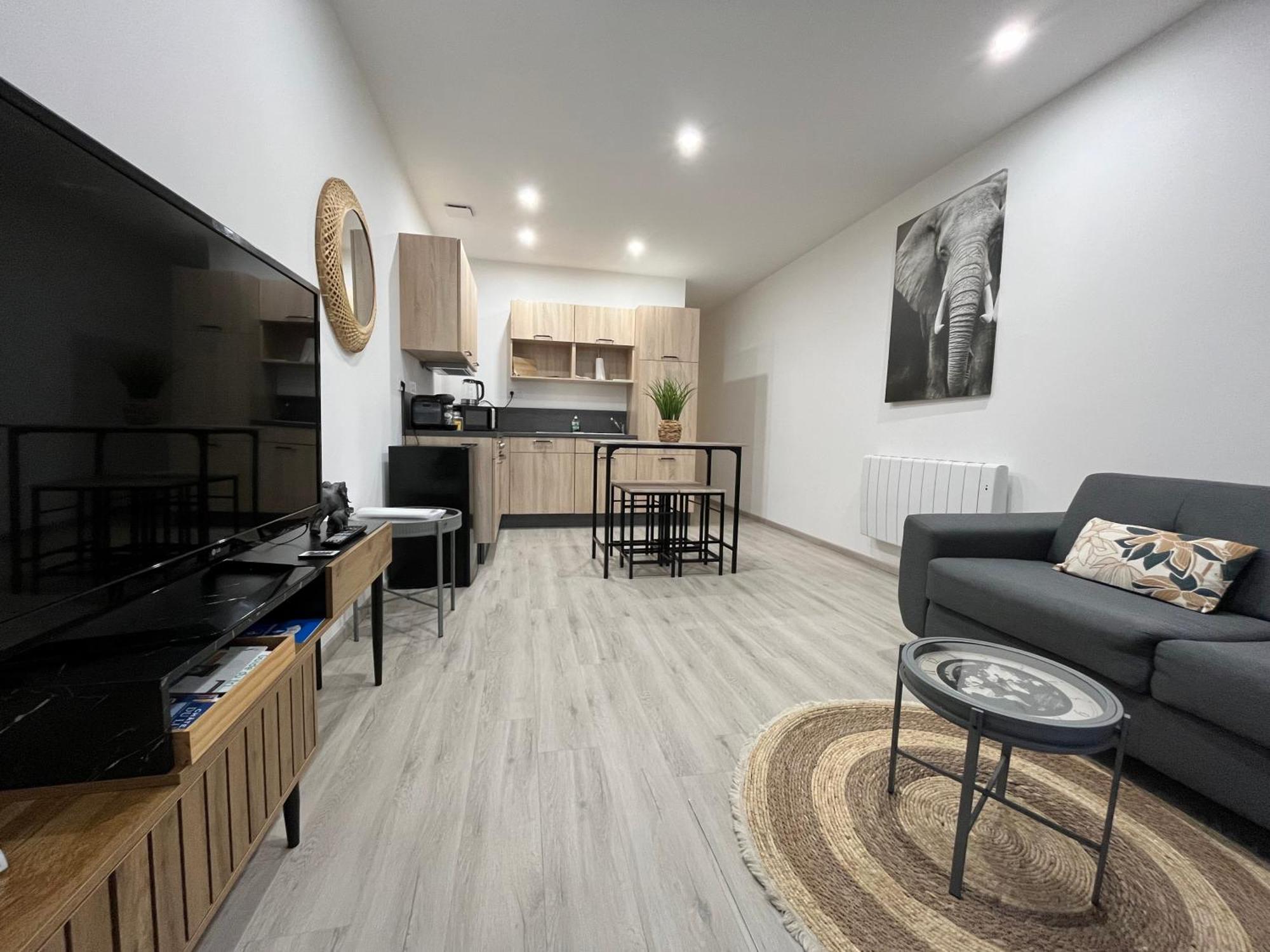 Apartmán Le Mendes Évron Exteriér fotografie